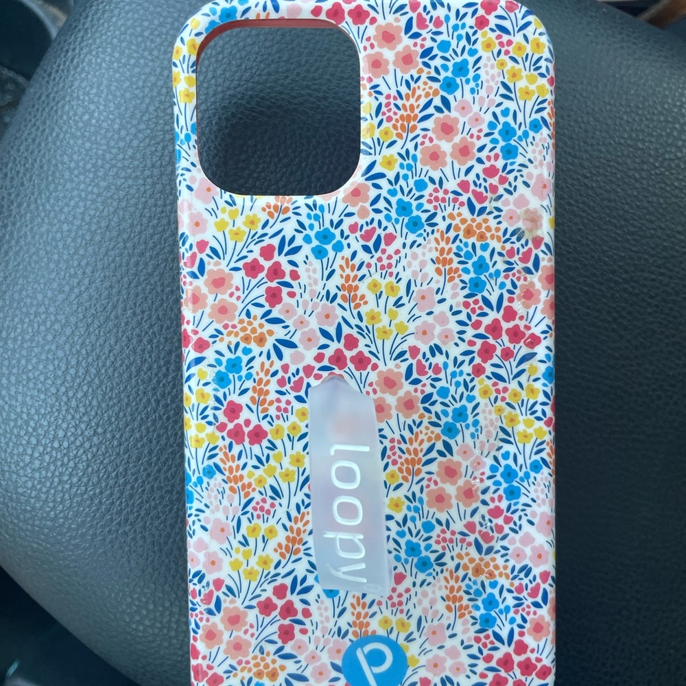 iPhone 12 loopy case !